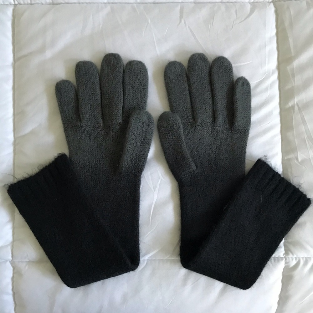 Very Wang Cozy Ombré Gloves